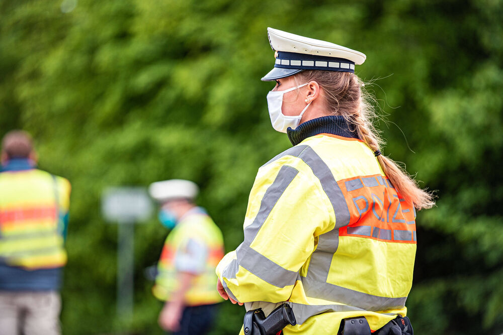 Trauriger Fund! Junges Mädchen vermisst - nun findet die Polizei eine weibliche Leiche - ist es das Mädchen?